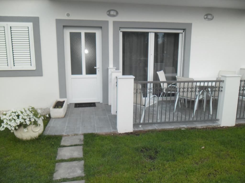 Rooms & Apartments Marinero Betina  Phòng bức ảnh