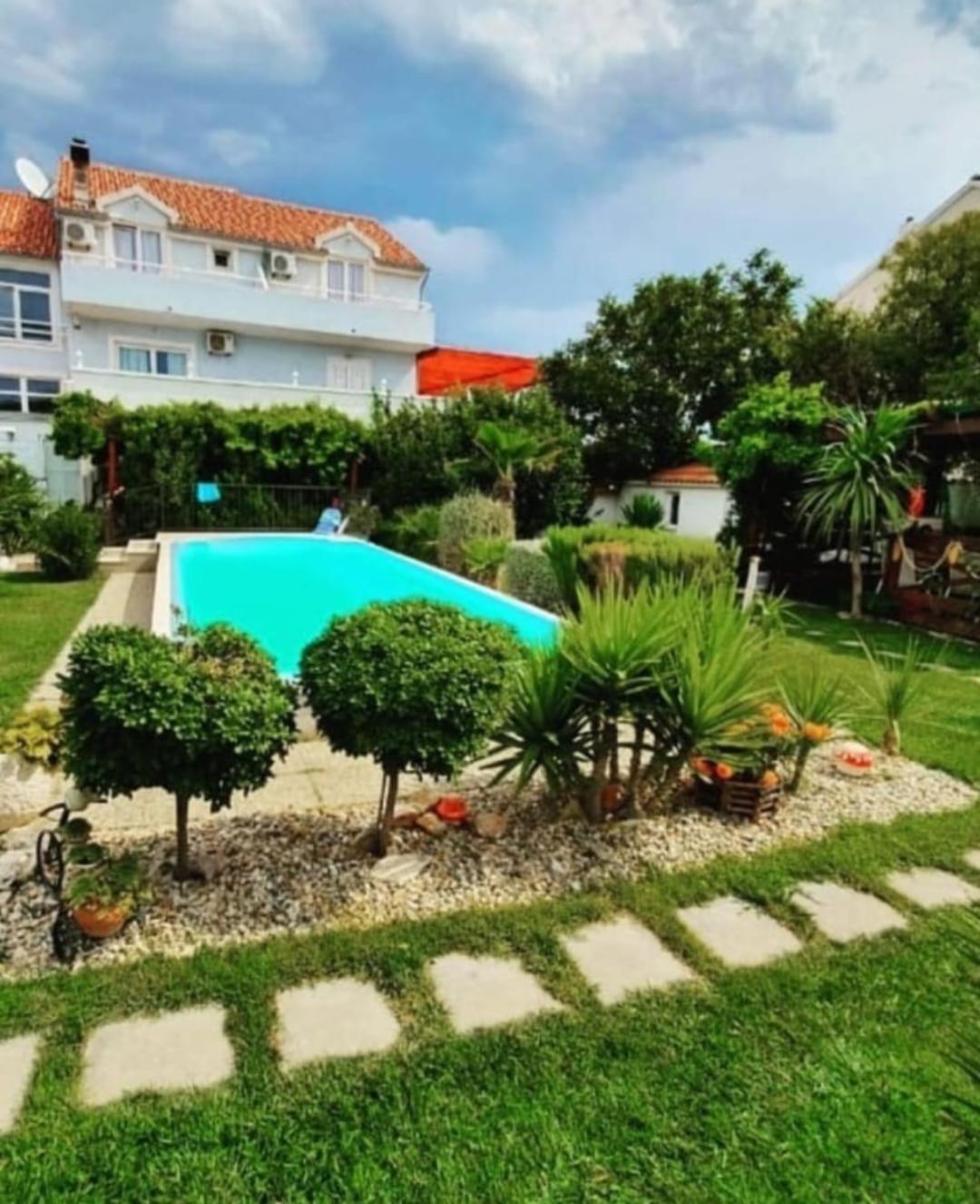 Rooms & Apartments Marinero Betina  Ngoại thất bức ảnh